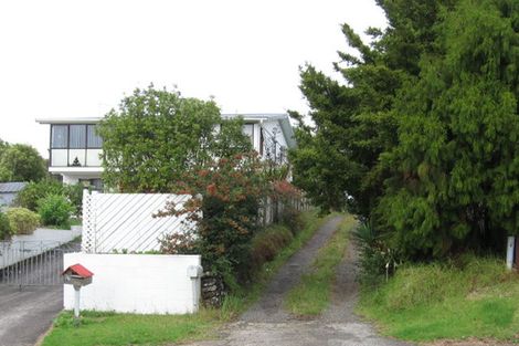 Photo of property in 65 Colwill Road, Massey, Auckland, 0614