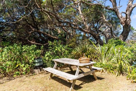 Photo of property in 958d Whangarei Heads Road, Parua Bay, Whangarei, 0174