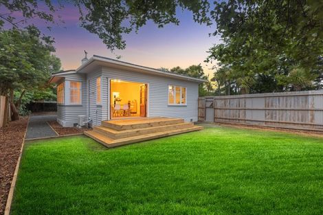 Photo of property in 18 Smith Street, Woolston, Christchurch, 8062