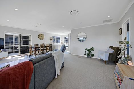 Photo of property in 134 Regan Street, Stratford, 4332