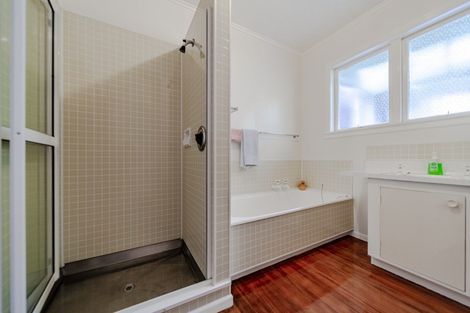 Photo of property in 9 Limbrick Street, Waipawa, 4210