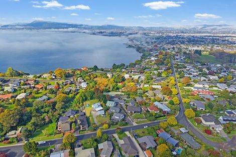 Photo of property in 74b Grand Vue Road, Kawaha Point, Rotorua, 3010
