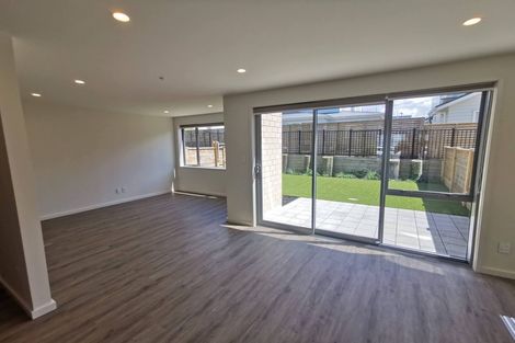 Photo of property in 25 Gunn Way, Hobsonville, Auckland, 0616