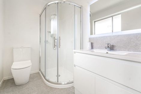 Photo of property in 2/38 Nile Road, Milford, Auckland, 0620