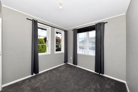 Photo of property in 34 Attlee Crescent, Bryndwr, Christchurch, 8053