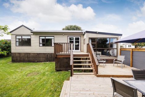 Photo of property in 17a Nottingham Avenue, Awapuni, Palmerston North, 4412