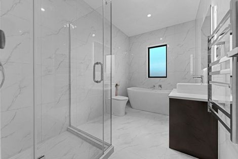 Photo of property in 31 Korowhiti Road, Clarks Beach, 2122