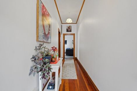 Photo of property in 65 Derwent Street, Island Bay, Wellington, 6023