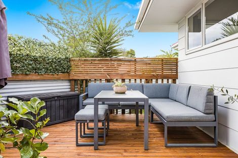 Photo of property in 40 Hindmarsh Street, Henderson, Auckland, 0612