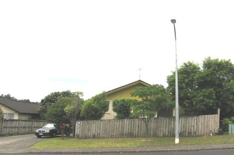 Photo of property in 1/101 Lynn Road, Bayview, Auckland, 0629