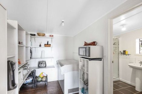 Photo of property in 236 Alma Road, Westport, 7892