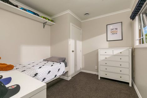 Photo of property in 49 Compton Street, Hillcrest, Auckland, 0627