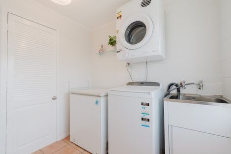 Photo of property in 14 Vincent Place, Dinsdale, Hamilton, 3204