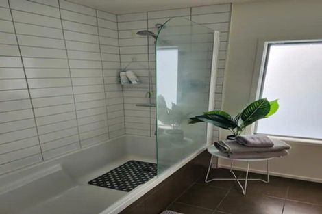 Photo of property in 306 Ocean Road, Whangamata, 3620