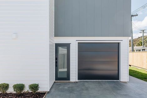 Photo of property in 1332 High Street, Taita, Lower Hutt, 5011