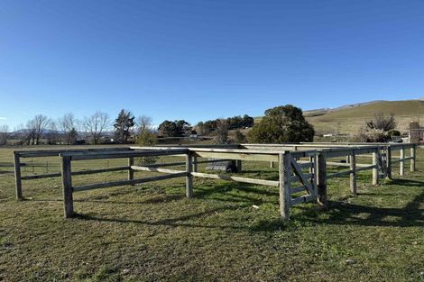 Photo of property in 745 Ardgour Valley Road, Tarras, Cromwell, 9383