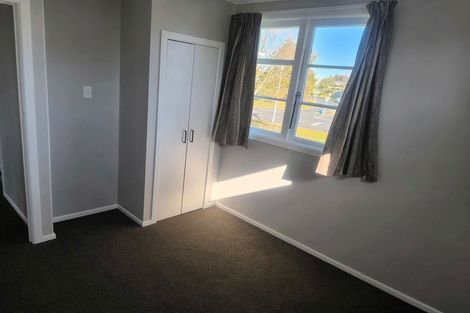 Photo of property in 220 Balmoral Drive, Tokoroa, 3420