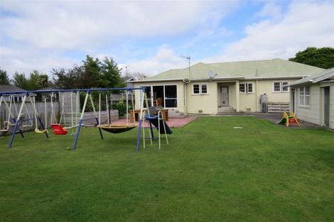 Photo of property in 24 Dudley Street, Levin, 5510
