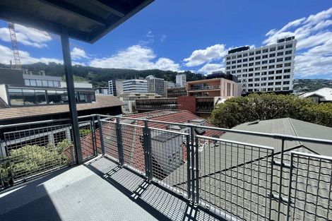 Photo of property in St Pauls Apartments, 83/43u Mulgrave Street, Thorndon, Wellington, 6011