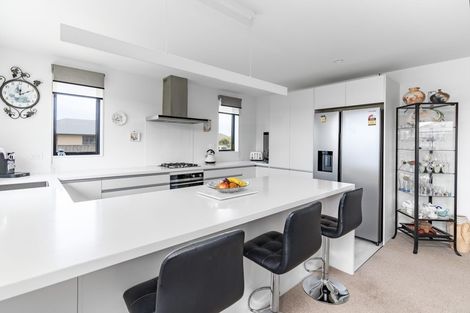 Photo of property in 10 Chandler Way, Rolleston, 7615