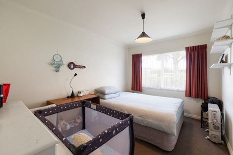 Photo of property in 126 Collins Road, Melville, Hamilton, 3206
