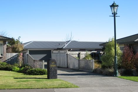 Photo of property in 2/3 Kingsgate Lane, Havelock North, 4130
