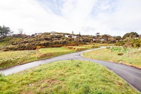 Photo of property in 27 Prestbury Grove, Churton Park, Wellington, 6037