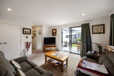 Photo of property in 51 Shrule Place, Huntington, Hamilton, 3210