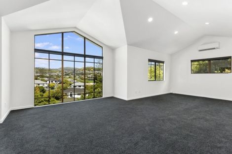 Photo of property in 23 Molyneux Close, Whitby, Porirua, 5024
