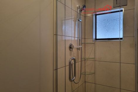 Photo of property in 5 Park Lane, Waitara, 4320