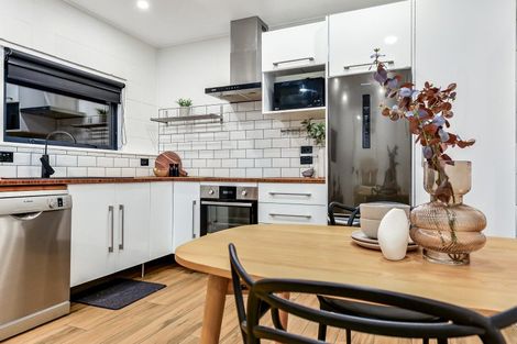 Photo of property in 35 Ann Street, Beerescourt, Hamilton, 3200