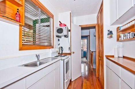 Photo of property in 263 Sturges Road, Henderson, Auckland, 0612