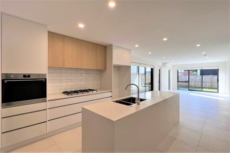 Photo of property in 33 Exmoor Road, Karaka, Papakura, 2113