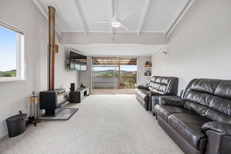 Photo of property in 2 Foster Crescent, Snells Beach, 0920