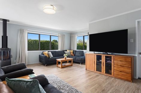 Photo of property in 19 East Bank Road, Thornton, Whakatane, 3193