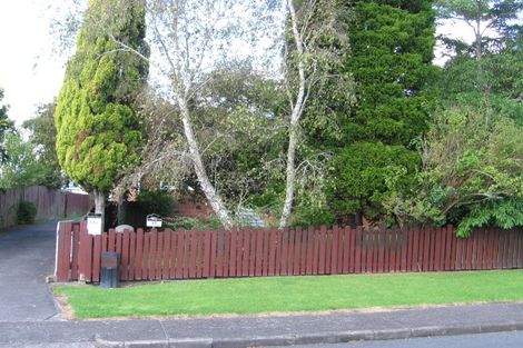 Photo of property in 33 Kervil Avenue, Te Atatu Peninsula, Auckland, 0610