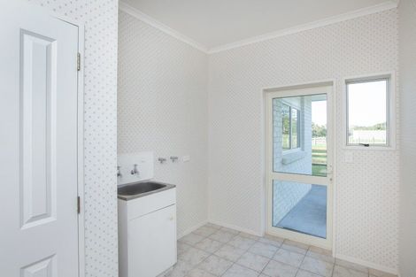 Photo of property in 858 Wainui Road, Wainui, Gisborne, 4010