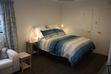 Photo of property in 1/99 Deep Creek Road, Waiake, Auckland, 0630