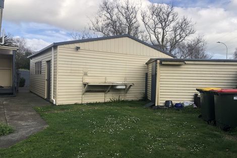 Photo of property in 13 Gloaming Place, Conifer Grove, Takanini, 2112