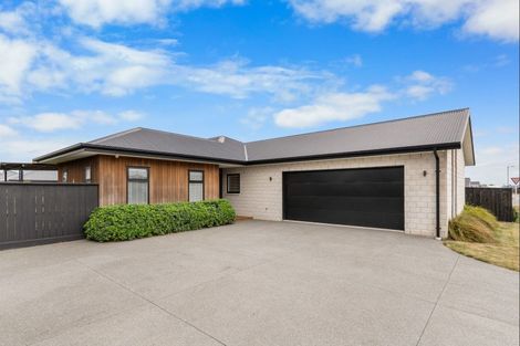Photo of property in 35 Riverstone Drive, Rolleston, 7614