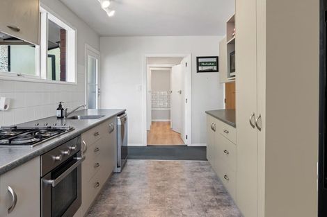 Photo of property in 154 Halswell Junction Road, Halswell, Christchurch, 8025