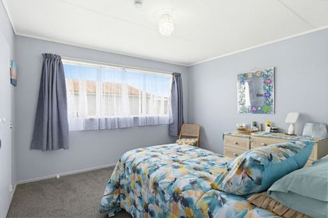 Photo of property in 17a Tainui Street, Castlecliff, Whanganui, 4501