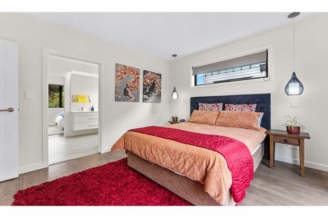 Photo of property in 5 Libertia Lane, Orewa, 0931