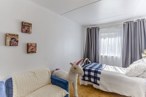 Photo of property in 10 Mackie Street, Waipukurau, 4200