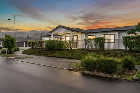 Photo of property in 39 Jeroboam Loop, Kumeu, 0810