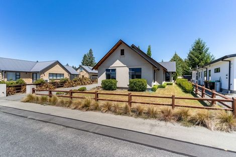 Photo of property in 44 Rhoboro Road, Twizel, 7901