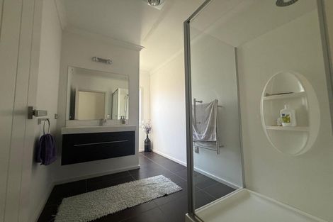 Photo of property in 118 Navigation Drive, Whitby, Porirua, 5024