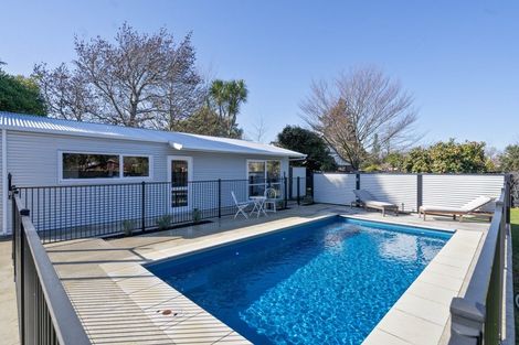 Photo of property in 11 Kempton Street, Greytown, 5712