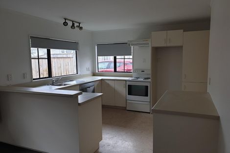 Photo of property in 2/96 Cambridge Terrace, Waterloo, Lower Hutt, 5011