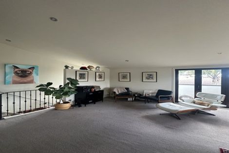 Photo of property in 46 Masterton Road, Rothesay Bay, Auckland, 0630